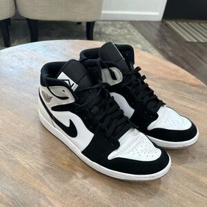Air Jordan 1 Mid Panda with pearl coloring
